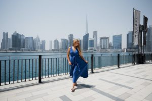 BLOG ADICTIC 8 con que zapatos combino un vestido azul
